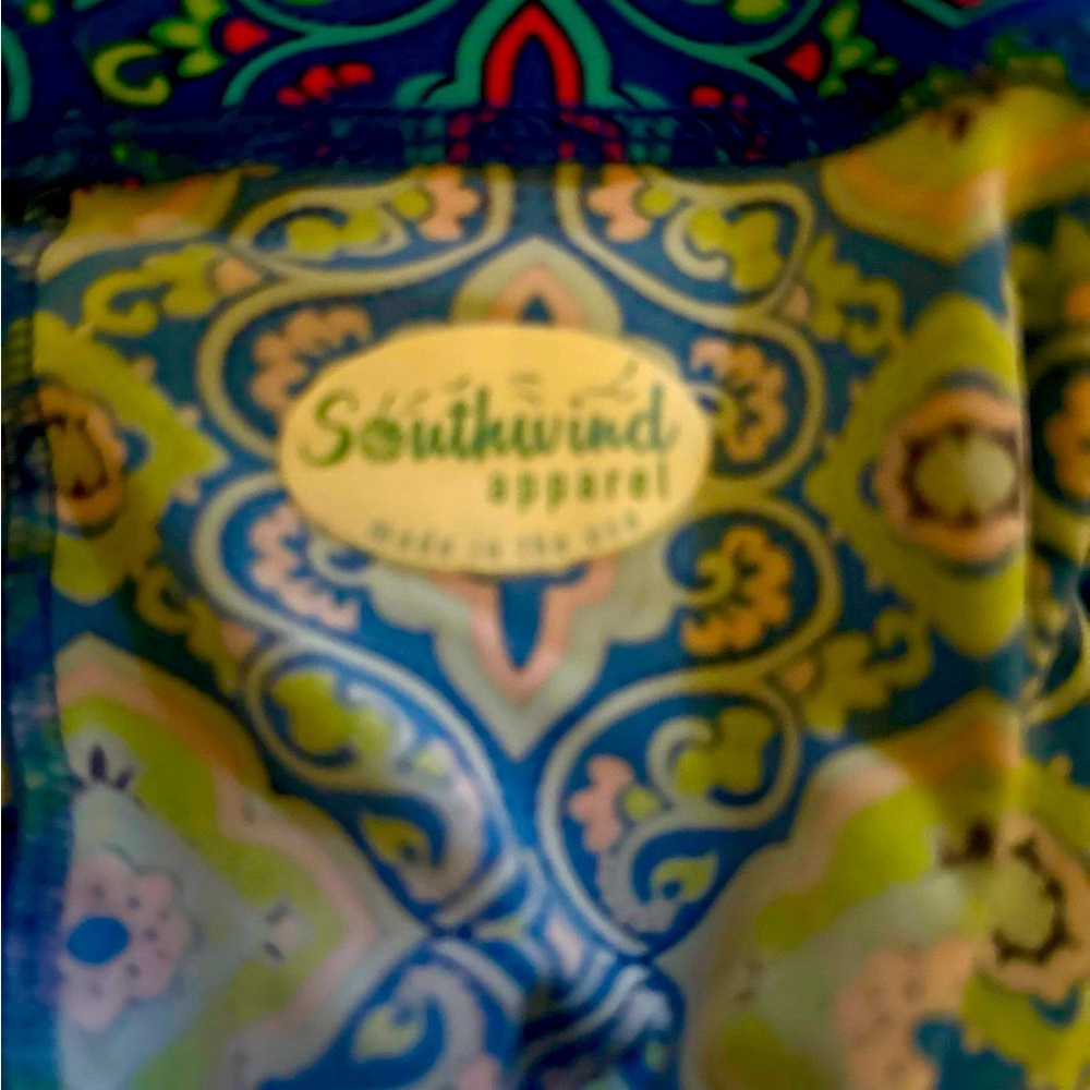 Southwind apparel dress-active leisure ware, UV50 apparel. Buttery soft leggings